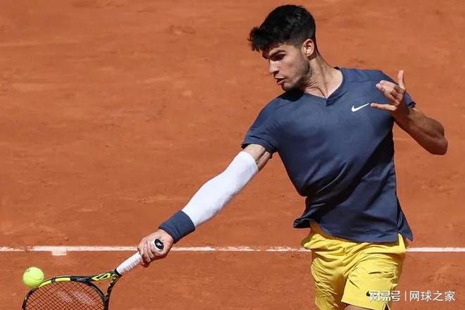 传球精准度 传球精准度